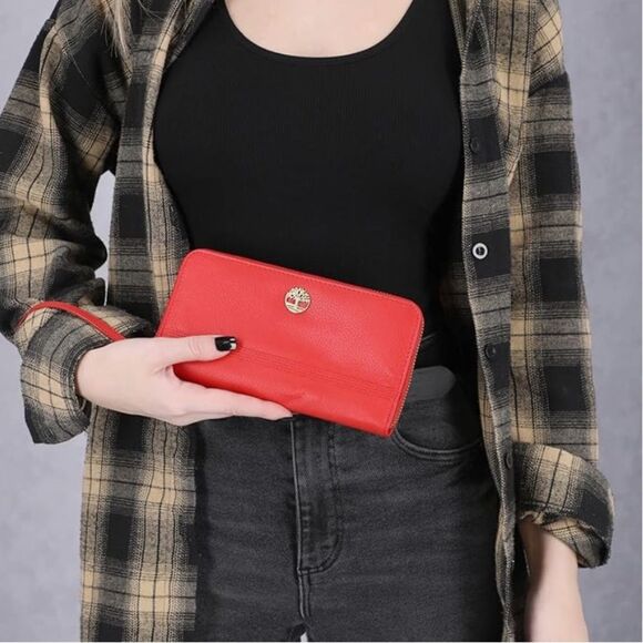 Timberland Leather RFID Flap Wallet Clutch Organizer, Cherry (Pebble) - Picture 4 of 16